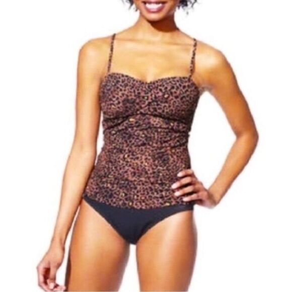 SPANX Animal Leopard Print Slimming Swim Top - M ($105) - Picture 1 of 11
